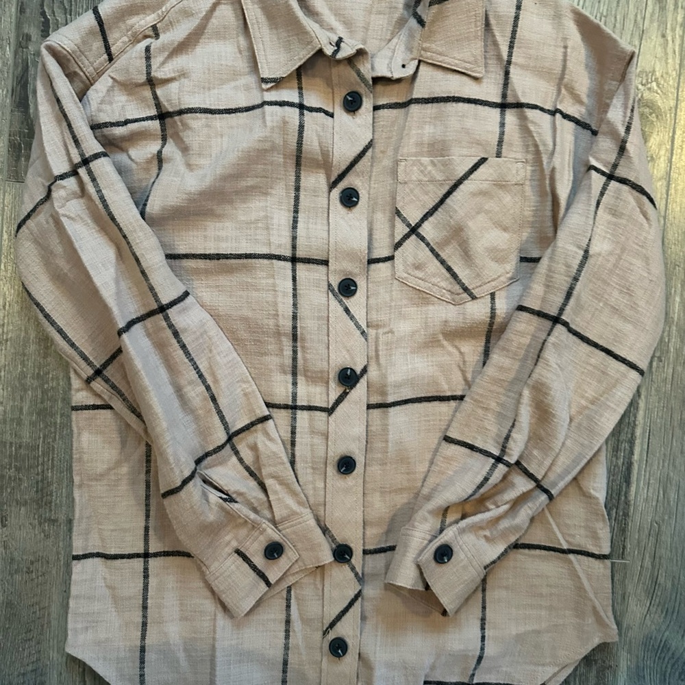 Women’s Maurices Beige and Black Plaid Shirt